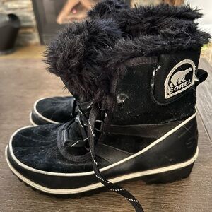SOREL Women’s Winter Boots. Size 7. Never been worn. Perfect Condition.